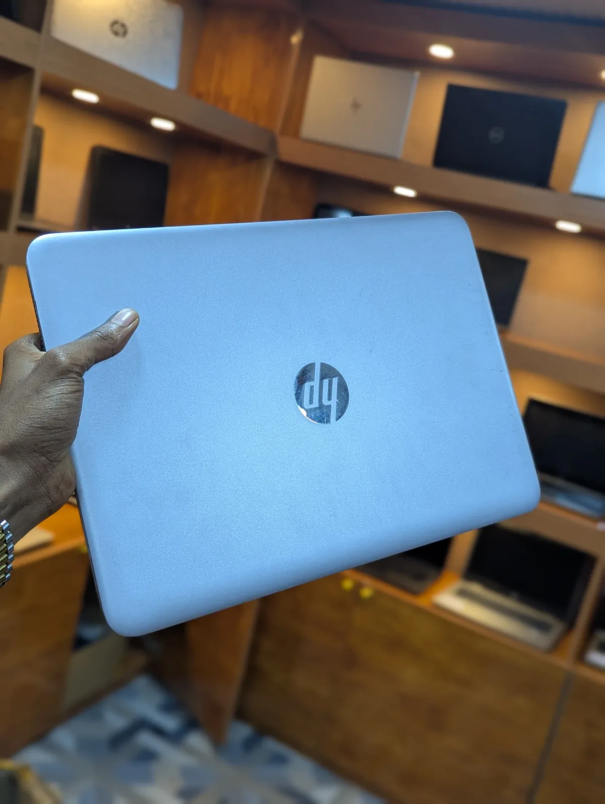 Hp Elitebook 1040 G3 Thumbnail 2