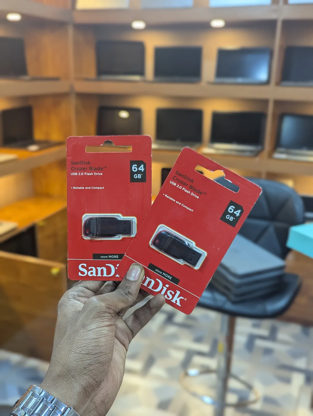 San Disk Flash Drive 2.0 64GB