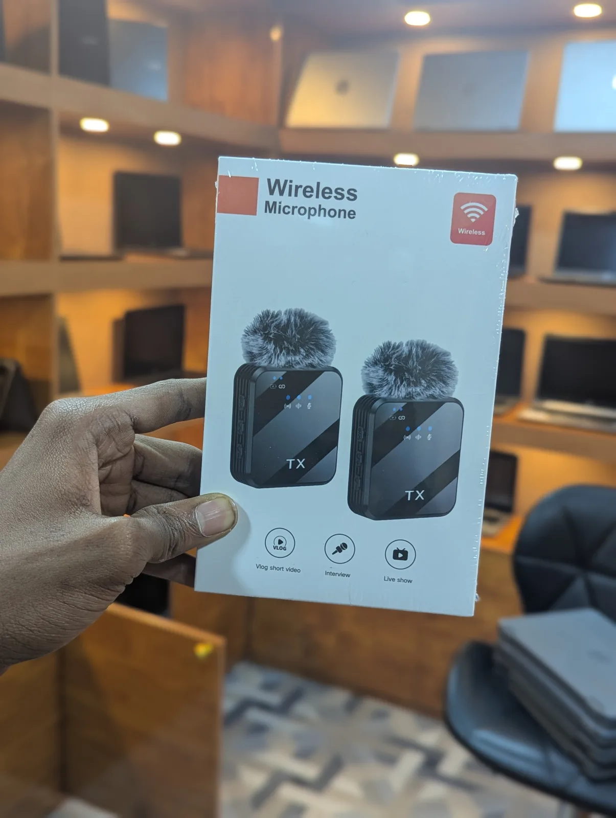 Tx Wireless Microphone Large Thumbnail 2