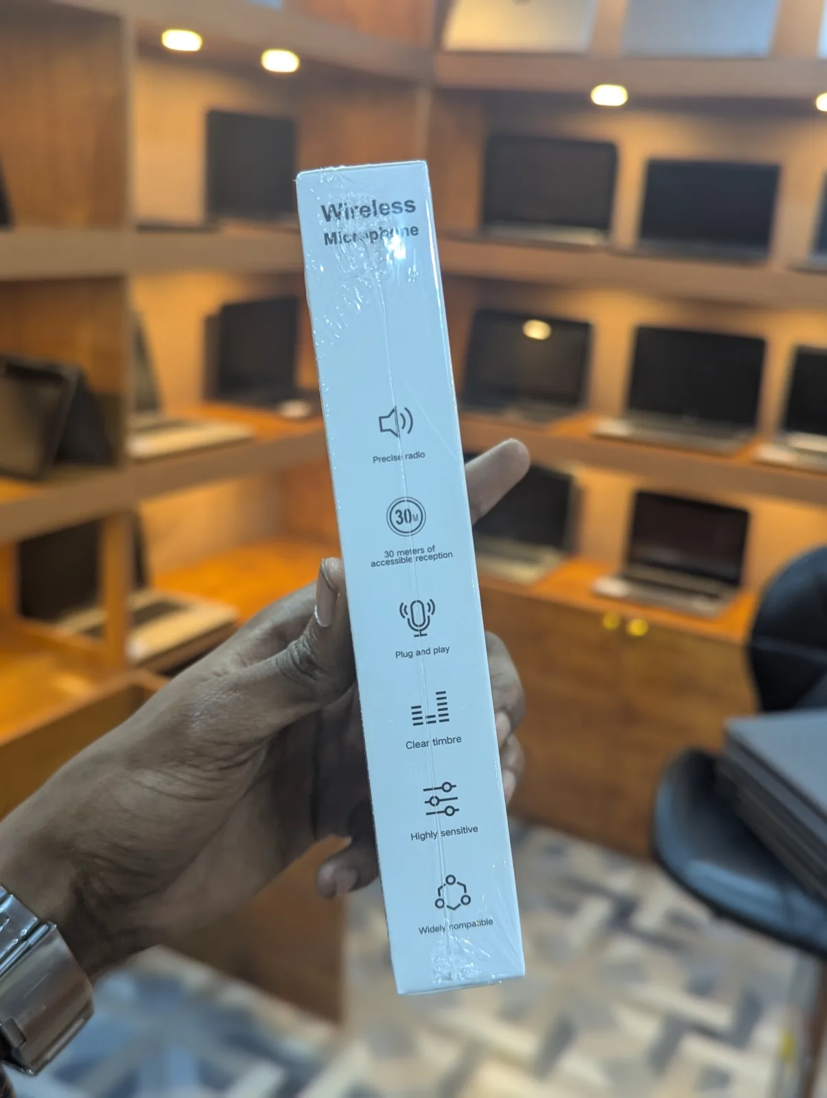 Tx Wireless Microphone Large Thumbnail 4