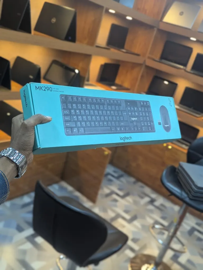 Logitech Wireless Keyboard and Mouse Thumbnail 2