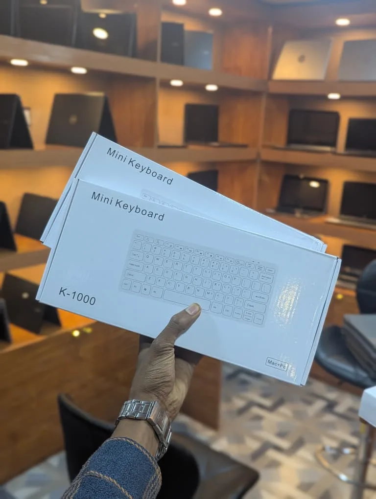 Mini Wired Keyboard Thumbnail 3